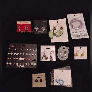 jewelry bulk wholesale studs hoops dangle drop statement jewelry